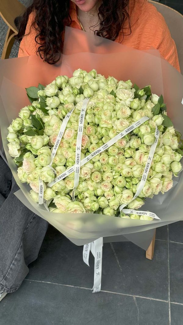 دسته گل رز مینیاتوری لیمویی