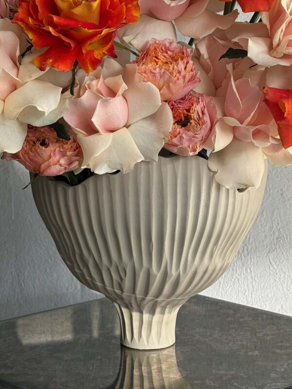 گلدان ترکیبی رز